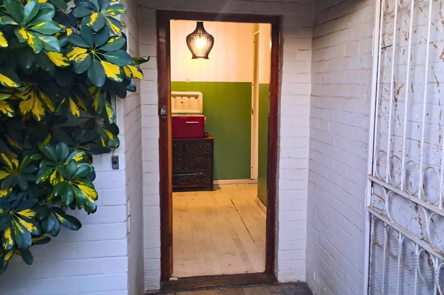 5 Bedroom Property for Sale in Fleurdal Free State